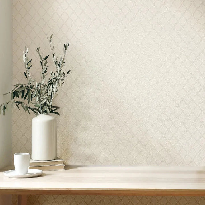 Vymura Santina Trellis Metallic Glitter Wallpaper – Wallpaper Empire